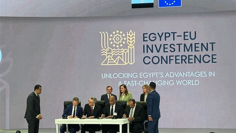 إيكم وموبكو يوقعان اتفاقية لانتاج الامونيا الخضراء مع سكاتك ويارا النرويجية