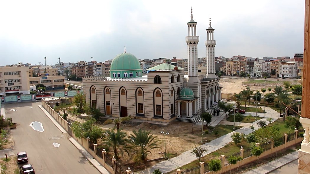 Rehabilitating And Building Mosques